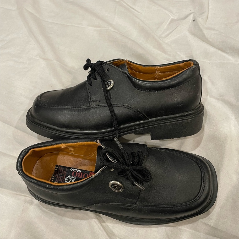 URBANO Black leather shoes
